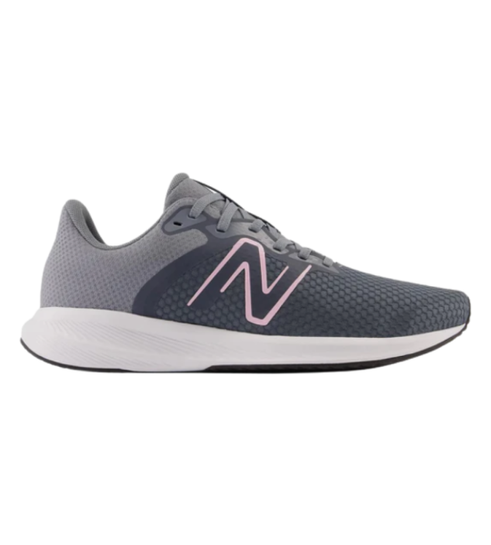 New Balance 413